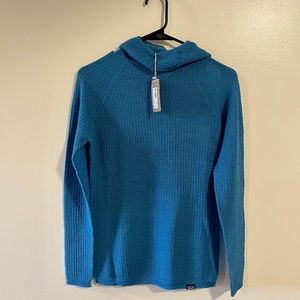New Patagonia Capline Air Hoody